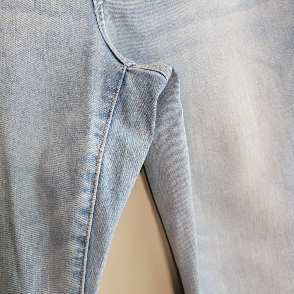 American Eagle Skinny Jeans Hi Rise Jeggings Light Blue Wash Stretch AE 16 Short - Picture 5 of 11